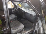 GMC JIMMY SLS 1GKCT18W1XK503719 photo