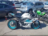 YAMAHA YZFR3 A MH3RH18Y4RK018097 photo