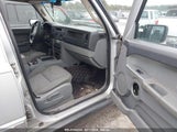 JEEP COMMANDER 1J8HG48K06C332516 снимка