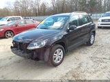 VOLKSWAGEN TIGUAN 2.0T/2.0T S WVGAV7AX3HK016330 photo