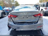 HYUNDAI ELANTRA SE KMHD74LF4JU572781 fotografie