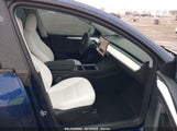 TESLA MODEL Y PERFORMANCE DUAL MOTOR ALL-WHEEL DRIVE 7SAYGDEF6RA269864 fotografie