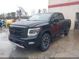 NISSAN TITAN PRO-4X 4X4 1N6AA1ED6RN118344 fotografie