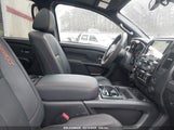 NISSAN TITAN PRO-4X 4X4 1N6AA1ED6RN118344 fotografie