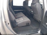 TOYOTA TUNDRA SR5 5.7L V8 5TFEY5F18EX152666 fotografie