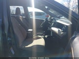 TOYOTA RAV4 XLE JTMRFREV5ED092608 снимка
