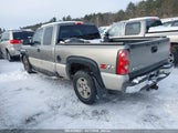 CHEVROLET SILVERADO 1500 CLASSIC LS/LT1/LT2/LT3/WORK TRUCK 1GCEK19B07Z110496 photo