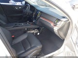 VOLVO S60 B5 PLUS DARK THEME 7JRL12FL9RG314484 fotografie