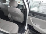 HYUNDAI SONATA SE 5NPE24AF8KH741173 снимка