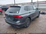 VOLKSWAGEN TIGUAN 2.0T SE/2.0T SE R-LINE BLACK/2.0T SEL 3VV2B7AX2LM107898 снимка