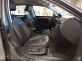 VOLKSWAGEN PASSAT 1.8T SEL PREMIUM 1VWCT7A30HC055903 fotografie