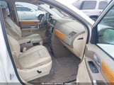 CHRYSLER TOWN & COUNTRY LIMITED 2A4RR6DX1AR141930 photo