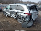 TOYOTA SIENNA XLE 5TDYRKEC1MS068172 снимка
