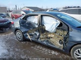 TOYOTA COROLLA LE 2T1BURHE5HC932679 снимка