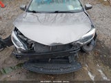 TOYOTA COROLLA LE 2T1BURHE4FC479958 снимка