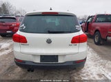 VOLKSWAGEN TIGUAN R-LINE/S/SE/SEL WVGAV3AX6EW564948 photo