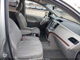 TOYOTA SIENNA XLE V6 8 PASSENGER 5TDYK3DC2CS267743 photo