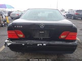 MERCEDES-BENZ E 320 WDBJF55F6VA337852 снимка