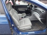 ACURA ILX 2.4L/ACURAWATCH PLUS PACKAGE 19UDE2F32GA025164 снимка