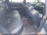 LINCOLN TOWN CAR SIGNATURE/TOURNAMENT 1LNLM82W0RY770131 снимка