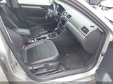 VOLKSWAGEN PASSAT 2.5L SE 1VWBP7A38EC****** снимка