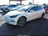 TESLA MODEL 3 REAR-WHEEL DRIVE 5YJ3E1EA5PF598393 снимка