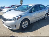 KIA FORTE LX 3KPFL4A71JE262753 снимка