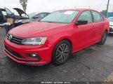 VOLKSWAGEN JETTA 1.4T SE/1.4T WOLFSBURG EDITION 3VWDB7AJ4JM223701 снимка