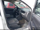 JEEP COMPASS SPORT 1C4NJCBB1GD546831 снимка