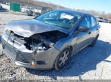 FORD FOCUS S 1FADP3E2XDL331039 photo