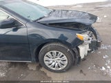 TOYOTA CAMRY LE 4T4BF1FK3ER435750 снимка