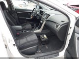 HYUNDAI ELANTRA GT KMHD35LE0DU155140 снимка