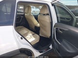 TOYOTA RAV4 HYBRID XLE 4T3RWRFV3NU051850 photo