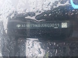TOYOTA CAMRY LE 4T1B11HK6JU603011 photo