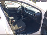 KIA FORTE LXS 3KPF24AD6ME403877 photo