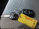 TOYOTA CAMRY LE 4T1BE32K42U041331 снимка