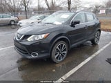 NISSAN ROGUE SPORT SL JN1BJ1CR9HW113768 photo