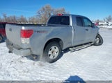 Toyota Tundra Grade 5.7L V8 5TFUY5F11CX211758 снимка