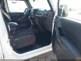 JEEP WRANGLER UNLIMITED SPORT 1C4BJWDG2EL100591 fotografie