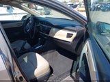 Toyota Corolla Le 5YFBURHE7EP040624 снимка