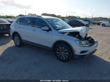 VOLKSWAGEN TIGUAN 2.0T SE/2.0T SEL 3VV3B7AX6JM151954 photo