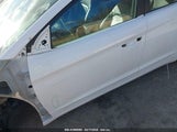 HYUNDAI ELANTRA LIMITED 5NPD84LFXLH617026 photo