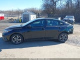 KIA FORTE LXS 3KPF24AD8PE562310 photo
