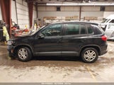 VOLKSWAGEN TIGUAN LE WVGAV7AX8CW579410 photo