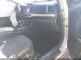 TOYOTA HIGHLANDER LE 5TDBZRFH5KS942982 снимка