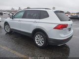 VOLKSWAGEN TIGUAN 2.0T S 3VV1B7AX4JM121567 fotografie