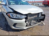 HYUNDAI ELANTRA SE 5NPD74LF9HH063987 снимка