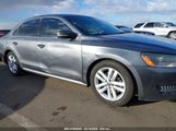 VOLKSWAGEN PASSAT 2.5L SE 1VWBP7A37DC058565 снимка