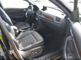 AUDI Q3 2.0T PREMIUM WA1HCCFS7HR001054 снимка