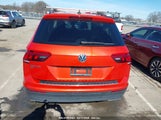 VOLKSWAGEN TIGUAN 3VV3B7AX6KM164415 снимка